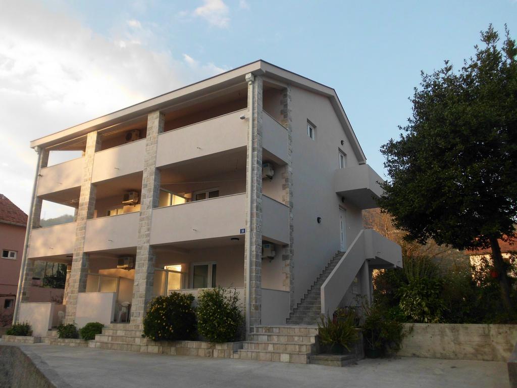 Apartments Samardzic Tivat Dış mekan fotoğraf
