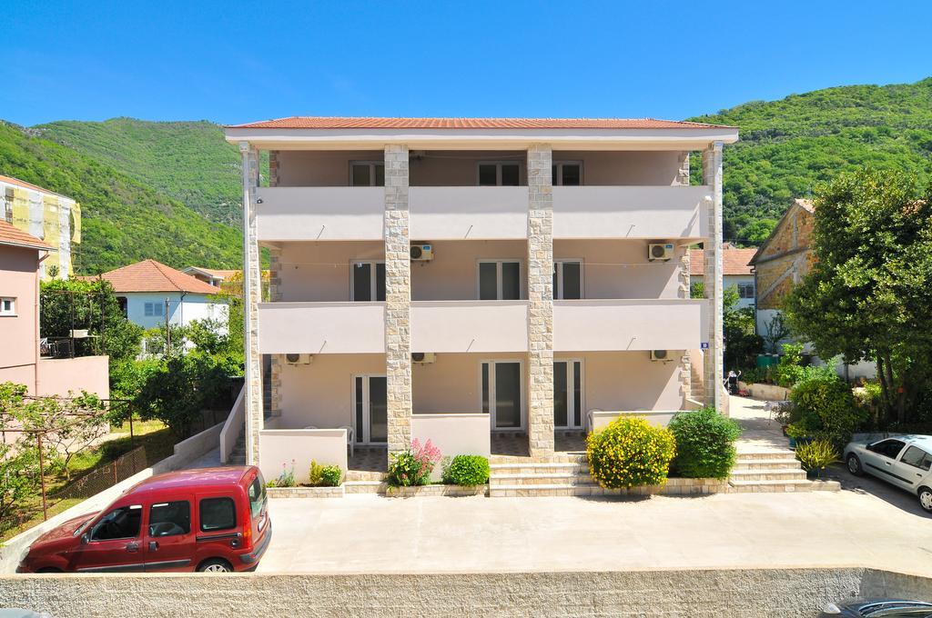 Apartments Samardzic Tivat Dış mekan fotoğraf