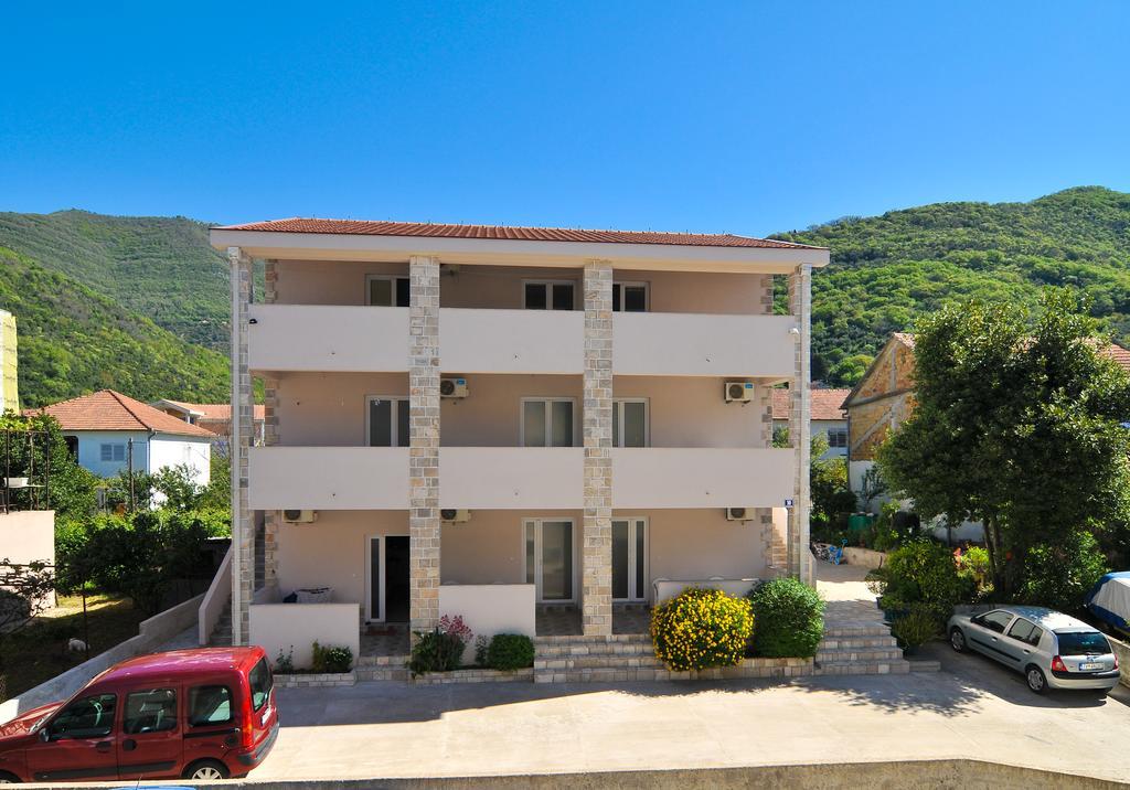Apartments Samardzic Tivat Dış mekan fotoğraf